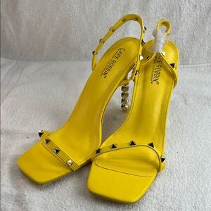 Cape Robbin, Yeow stiletto heels with metal accents